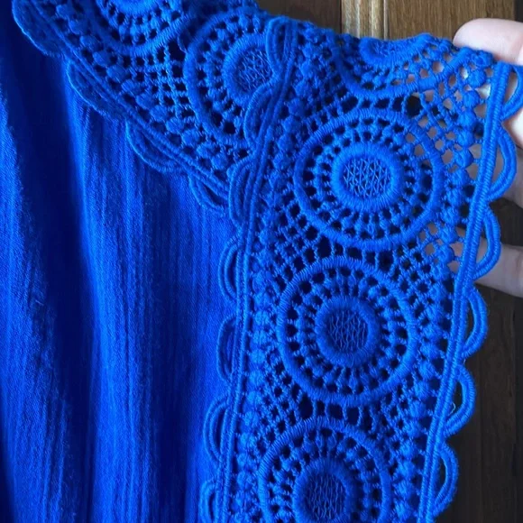NWOT- LA Blanca Blue V-Neck Crochet Trim Cover-Up Size M - Picture 4 of 7